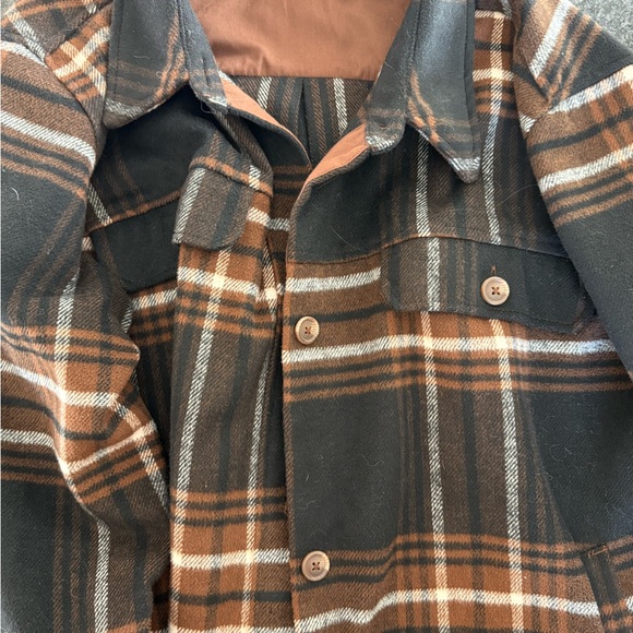 Plaid Button-Up Jacket - Picture 3 of 3